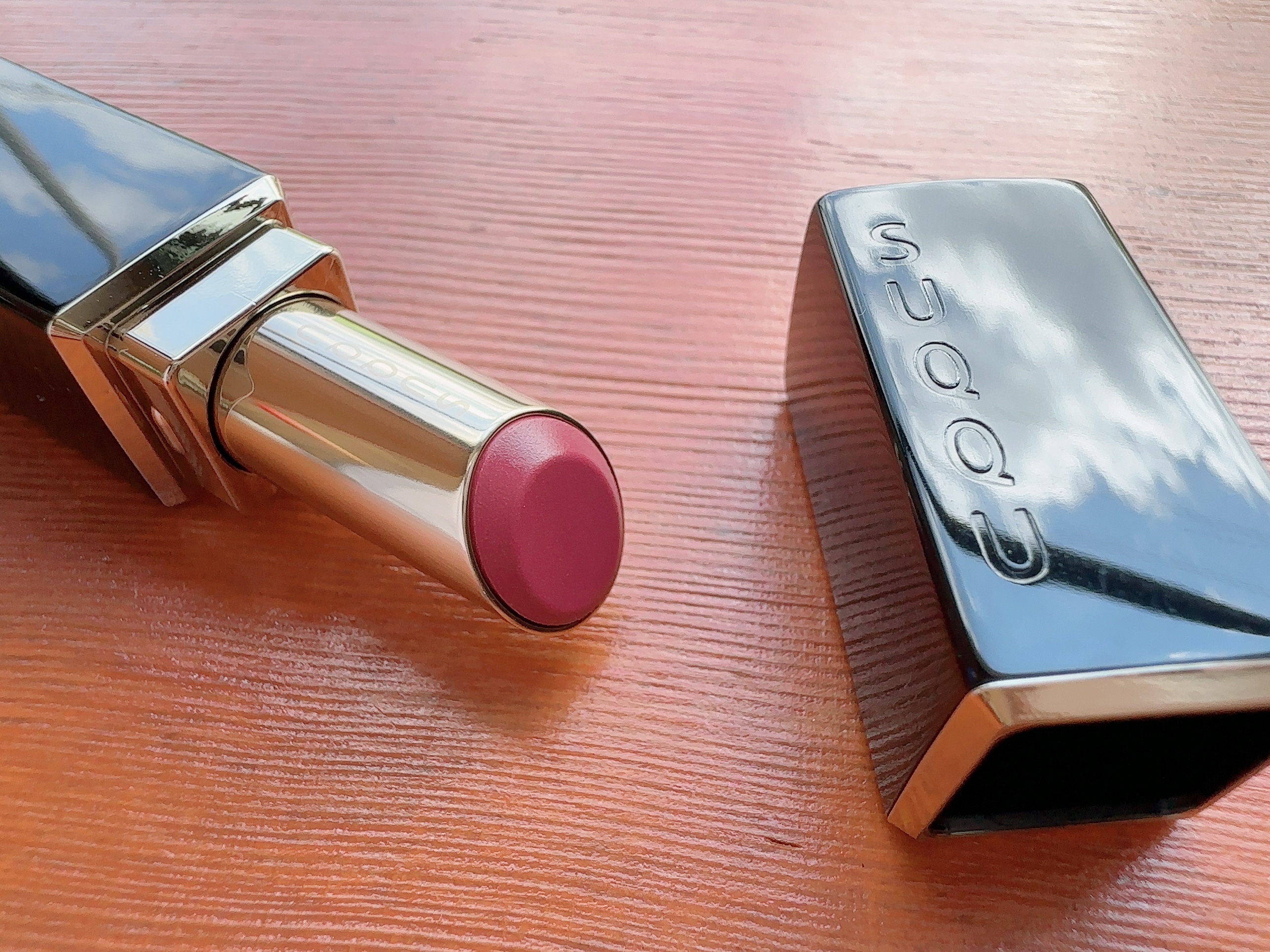 モイスチャー グレイズ リップスティック 103 透秋桜 -SUKEKOSUMOSU（限定色）/SUQQU/口紅を使ったクチコミ（1枚目）