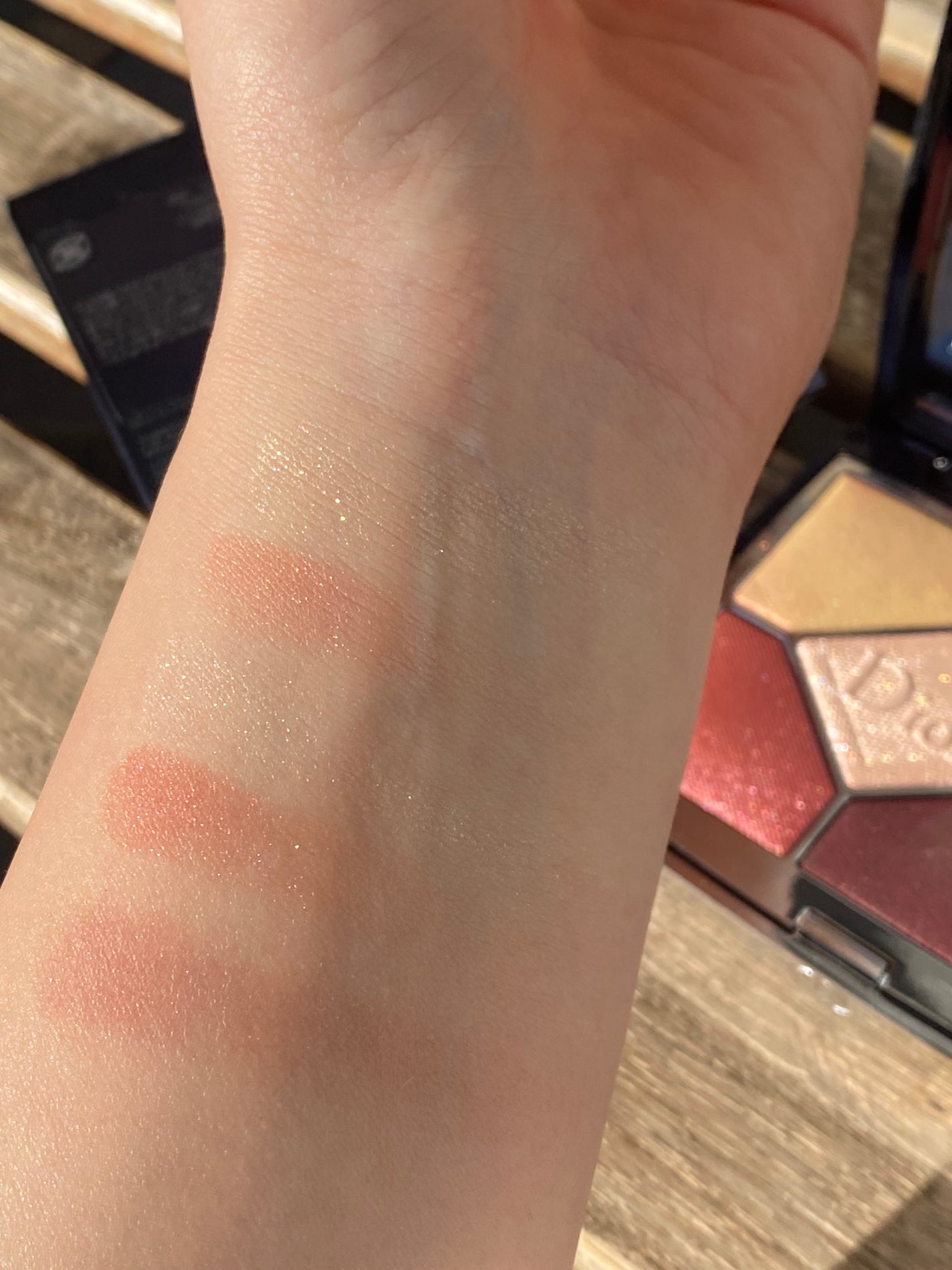 ディオールショウ サンク クルール/Dior/アイシャドウを使ったクチコミ(3枚目)