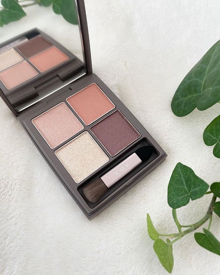 オブスキュア テンプテイション アイシャドウパレット/RMK/アイシャドウパレットを使ったクチコミ(2枚目)