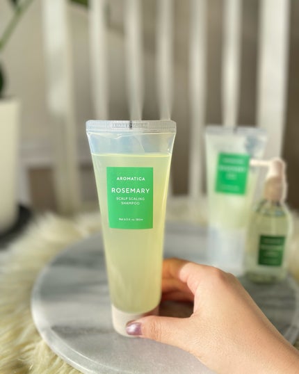 ローズマリースカルプスケーリングシャンプー/AROMATICA/市販シャンプーを使ったクチコミ(2枚目)