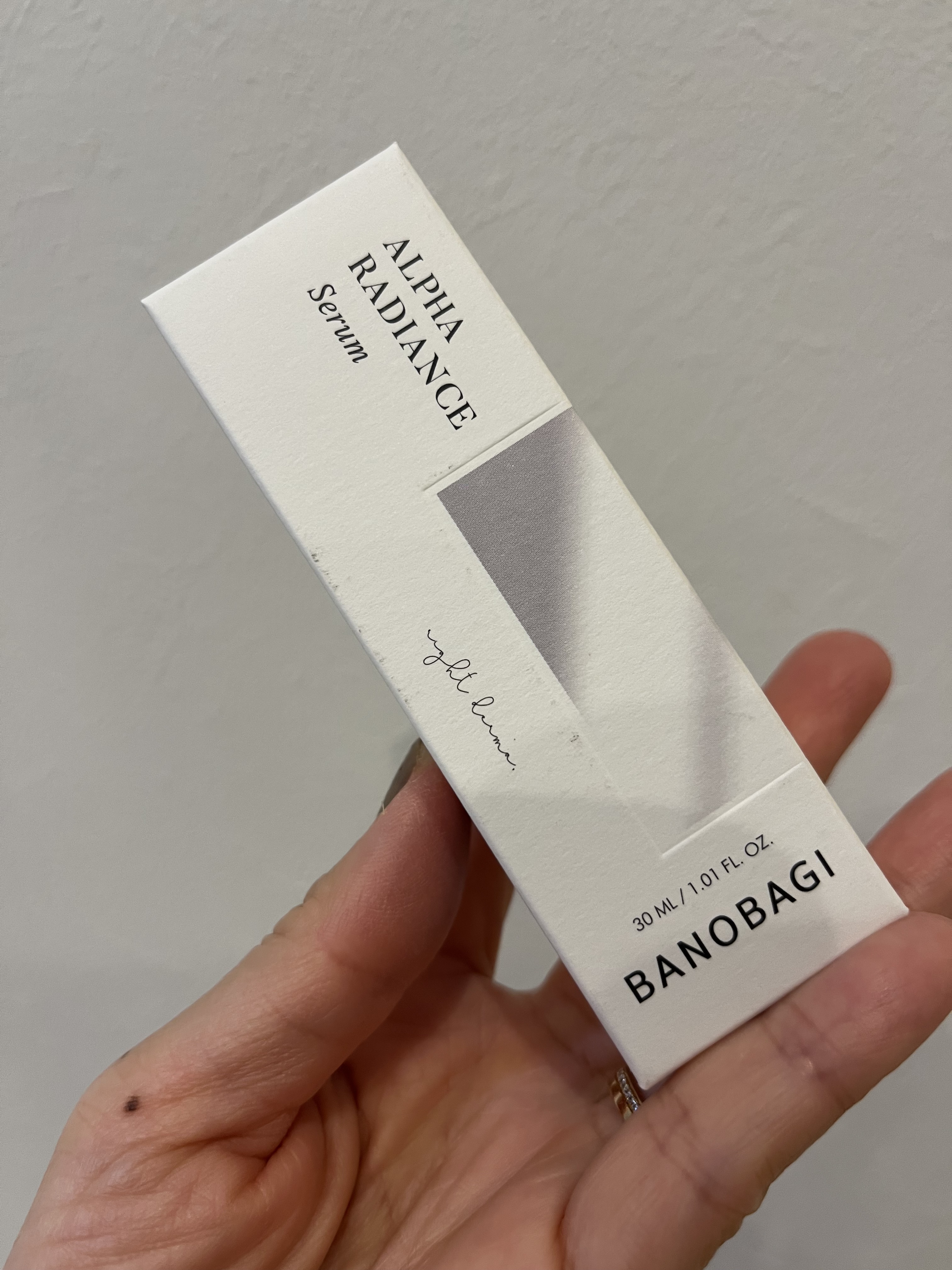 アルファラディアンスグローセラム/BANOBAGI/美容液を使ったクチコミ（3枚目）