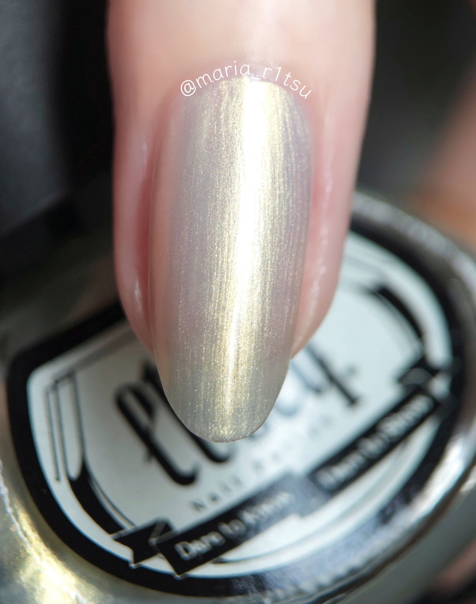 羽根ペンネイルポリッシュ/et seq./マニキュアを使ったクチコミ（2枚目）