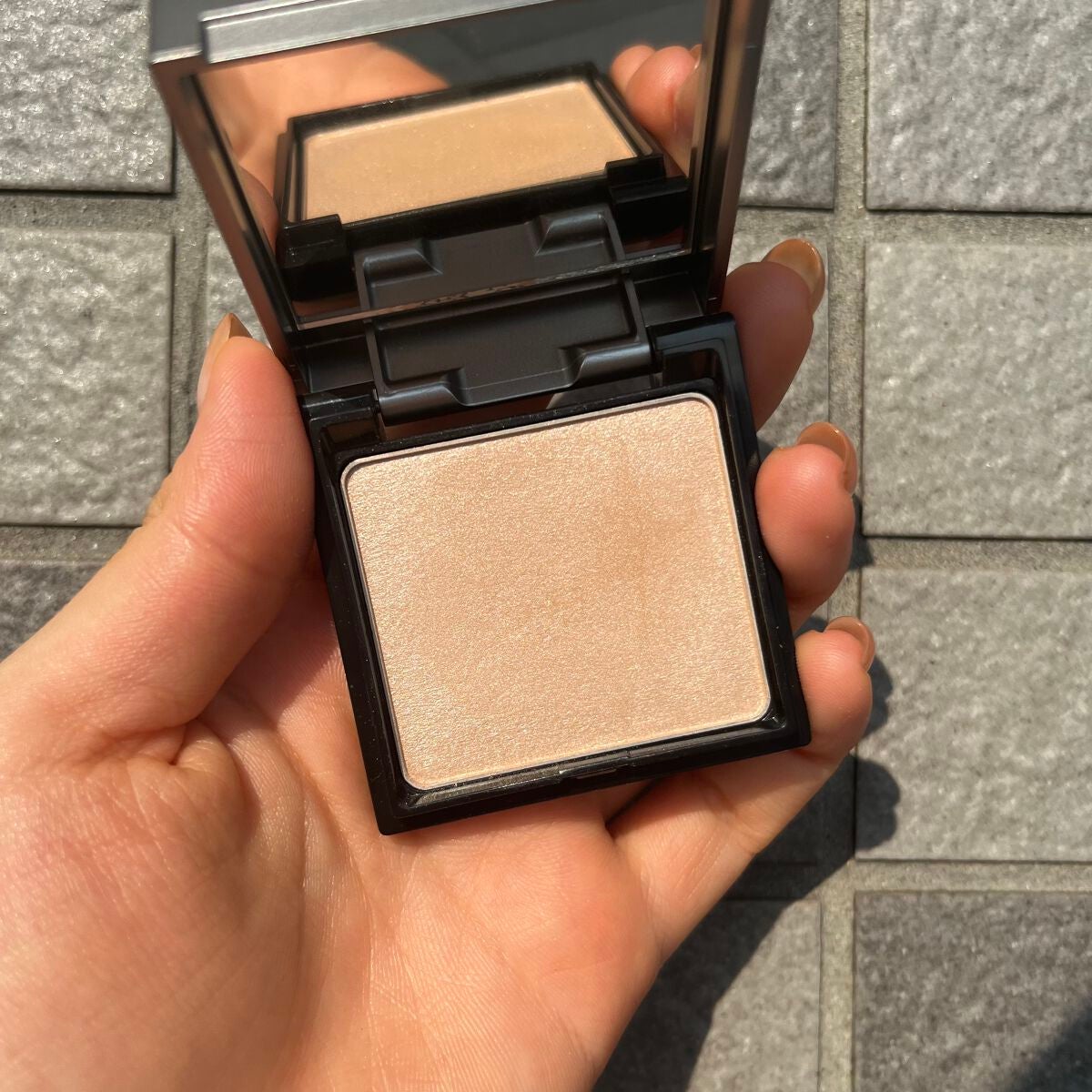 &be ルミナイジングパウダー/&be/パウダーハイライトを使ったクチコミ(2枚目)