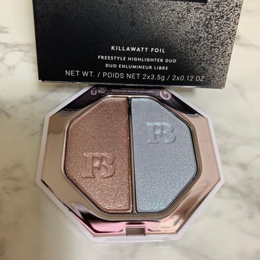 FREESTYLE HIGHLIGHTER DUO/FENTY BEAUTY BY RIHANNA/パウダーハイライトを使ったクチコミ（2枚目）