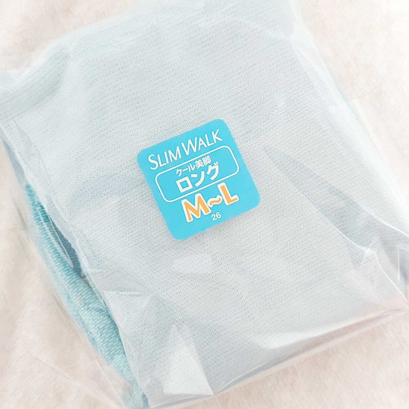 siki on LIPS 「#PRスリムウォーク美脚ロングWパワークールはいた瞬間スピード..」(2枚目)