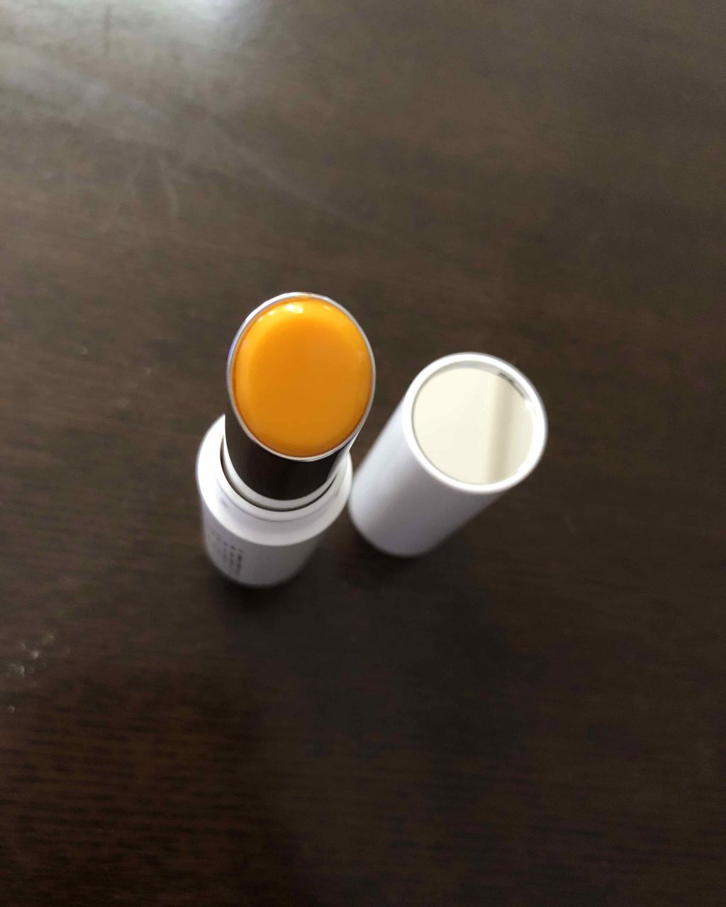 ラスティングフィニッシュ ティントリップ/リンメル ロンドン/リップティントを使ったクチコミ(2枚目)