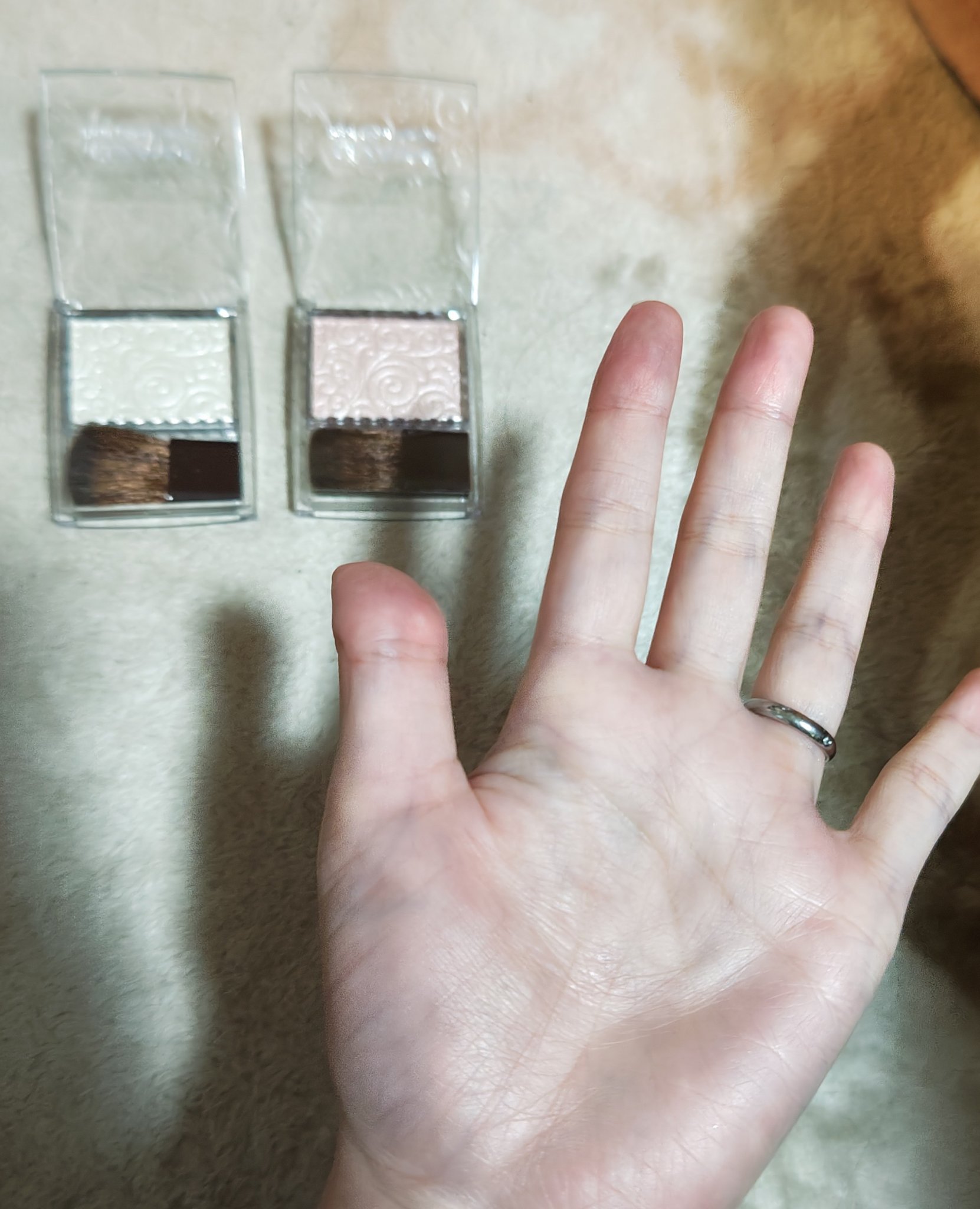 パールグロウハイライト/CEZANNE/パウダーハイライトを使ったクチコミ（2枚目）