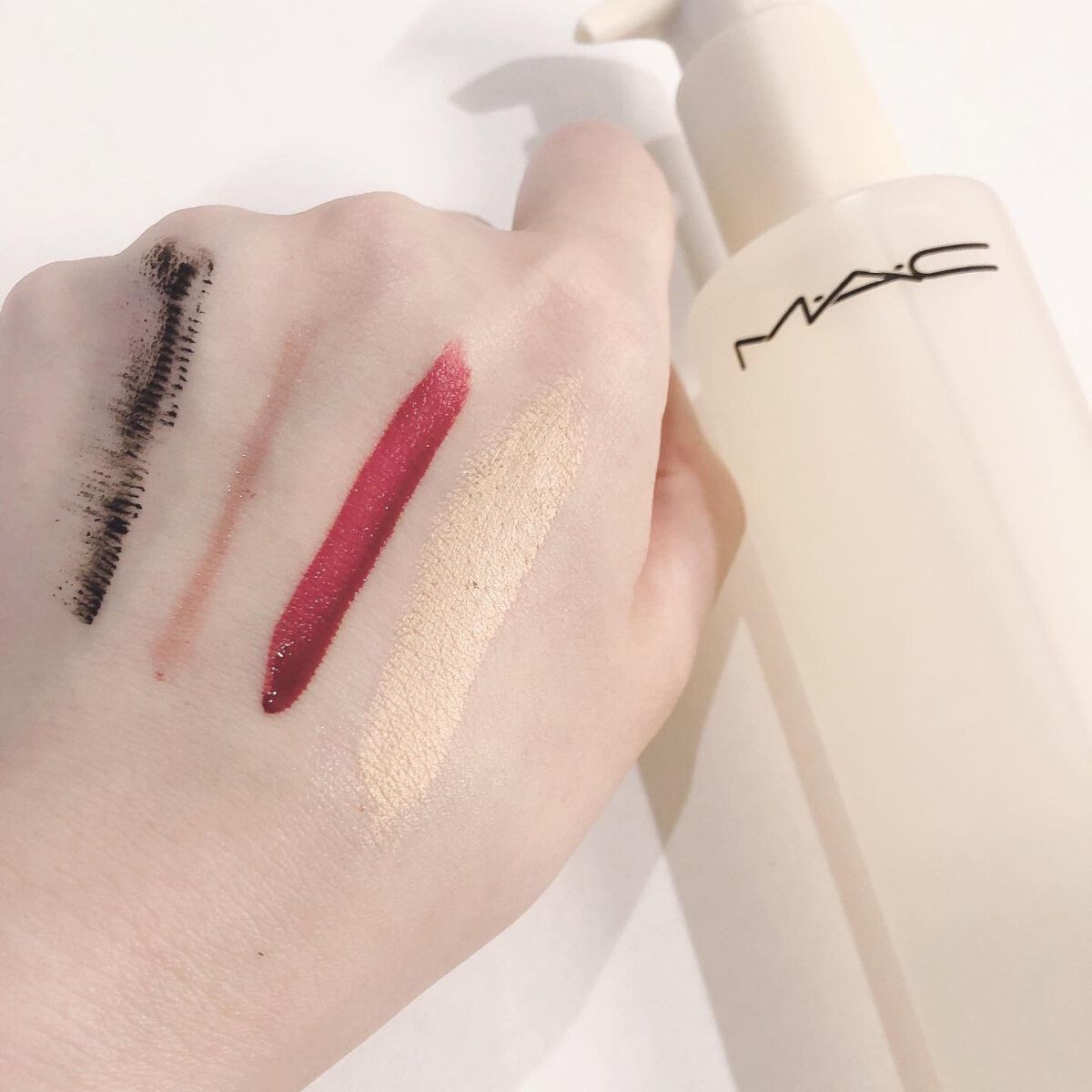 ハイパー リアル フレッシュ キャンバス クレンジング オイル/M・A・C/オイルクレンジングを使ったクチコミ(2枚目)