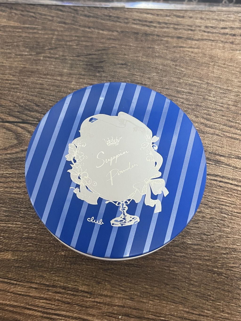 すっぴん ホワイトニングパウダーA/クラブ/プレストパウダーを使ったクチコミ（1枚目）