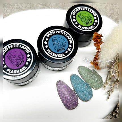 ダスティフラッシュジェル/mon petit lapin/ジェルネイルを使ったクチコミ(4枚目)