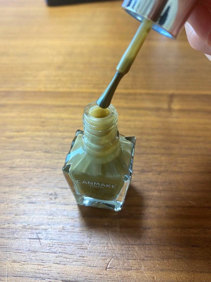 カラフルネイルズ/キャンメイク/マニキュアを使ったクチコミ(4枚目)