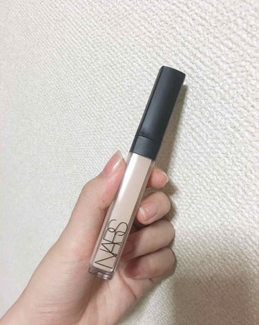 ラディアントクリーミーコンシーラー/NARS/リキッドコンシーラーを使ったクチコミ（1枚目）