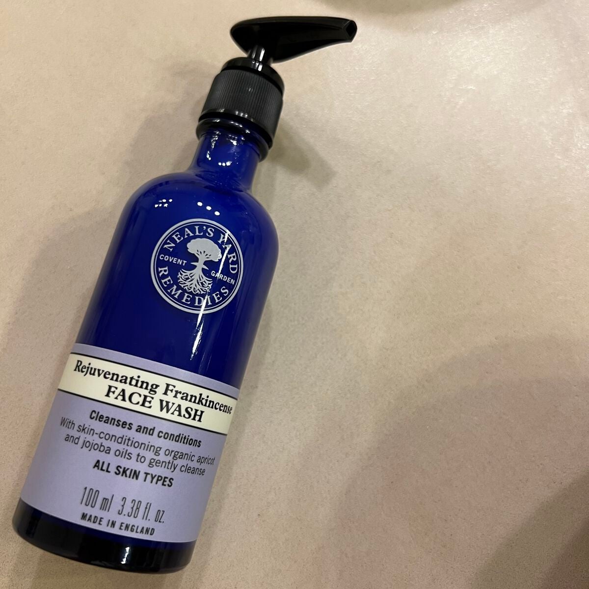 フランキンセンスフェイシャルウォッシュ/ニールズヤード レメディーズ/その他洗顔料を使ったクチコミ(1枚目)