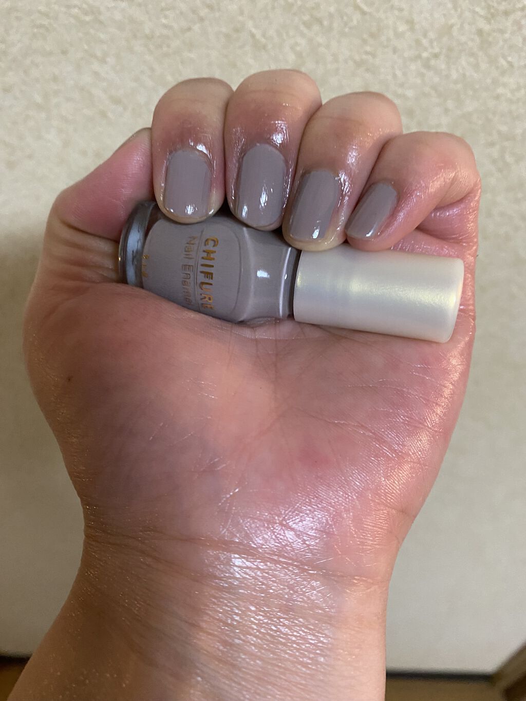 ネイル エナメル 044 グレー系/ちふれ/マニキュアを使ったクチコミ（1枚目）