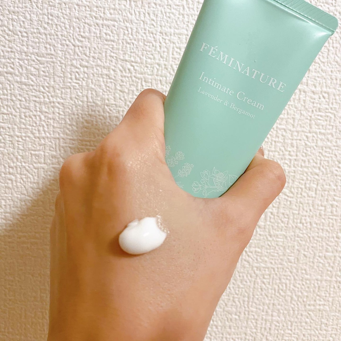 フェミナチュールインティメイトクリーム/ヴィーナスラボ/デリケートゾーンケアを使ったクチコミ(3枚目)
