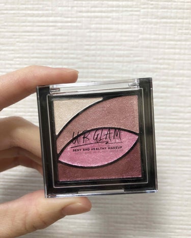 UR GLAM　VELVET EYE COLOR PALETTE/U R GLAM/パウダーアイシャドウを使ったクチコミ（1枚目）