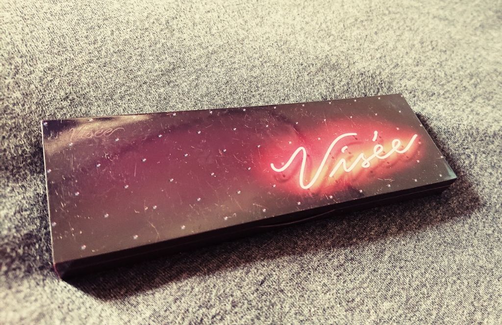 グラマラスリッチ アイパレット (クリスマスコフレ 2018)/Visée/メイクアップキットを使ったクチコミ（1枚目）