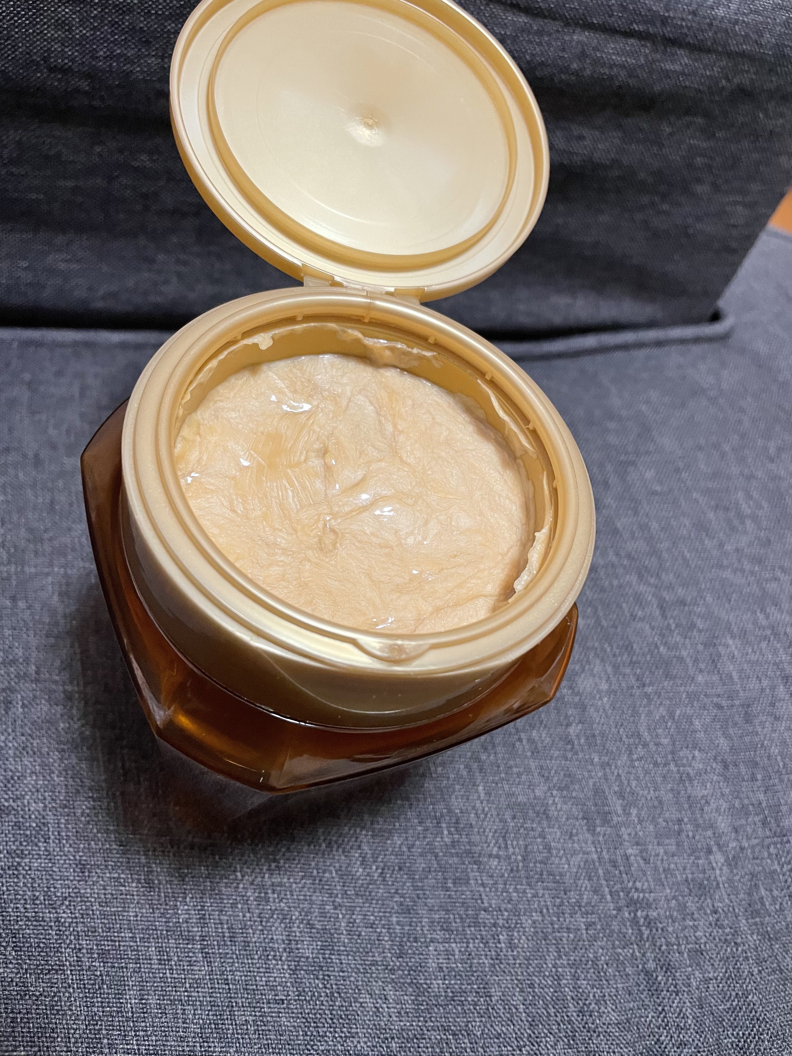 エクストラオーディナリー オイル ヘアマスク/ロレアル パリ/ヘアマスク・ヘアパックを使ったクチコミ（2枚目）