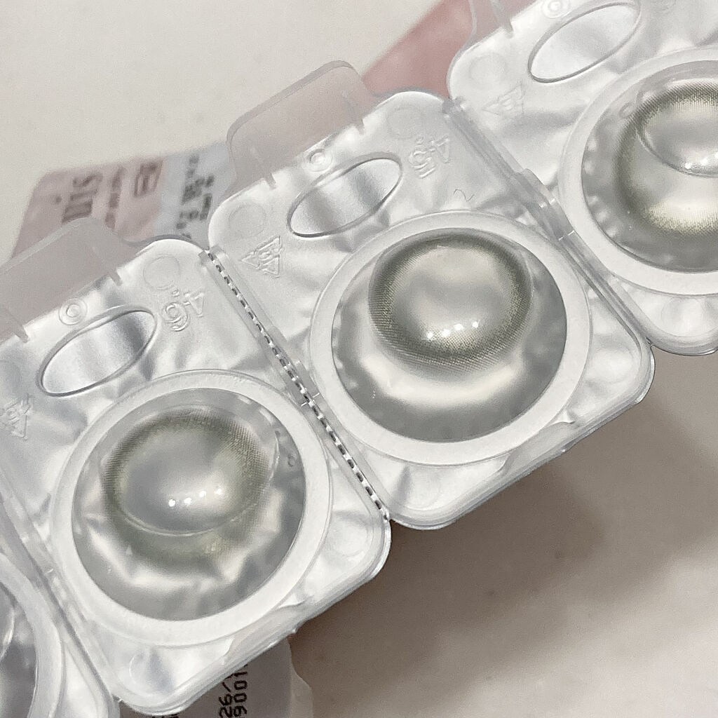 カラーマジョリティー/カラーマジョリティー/カラーコンタクトレンズを使ったクチコミ（3枚目）