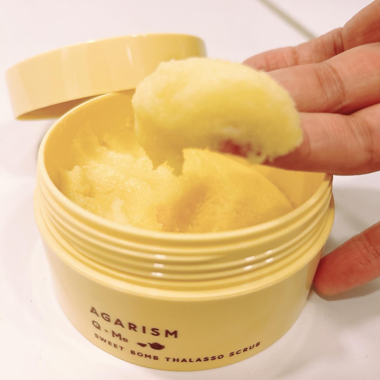 Q+Me スウィートボムタラソスクラブレモンティーの香り/AGARISM/バストケア・ヒップケアを使ったクチコミ（2枚目）
