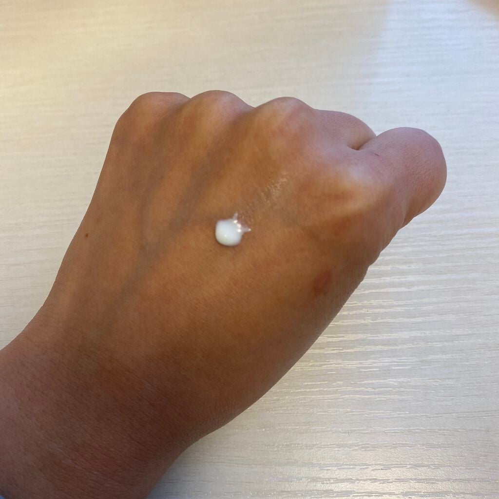 ブライトニングUVデイエッセンス/DEW/美容液を使ったクチコミ(2枚目)