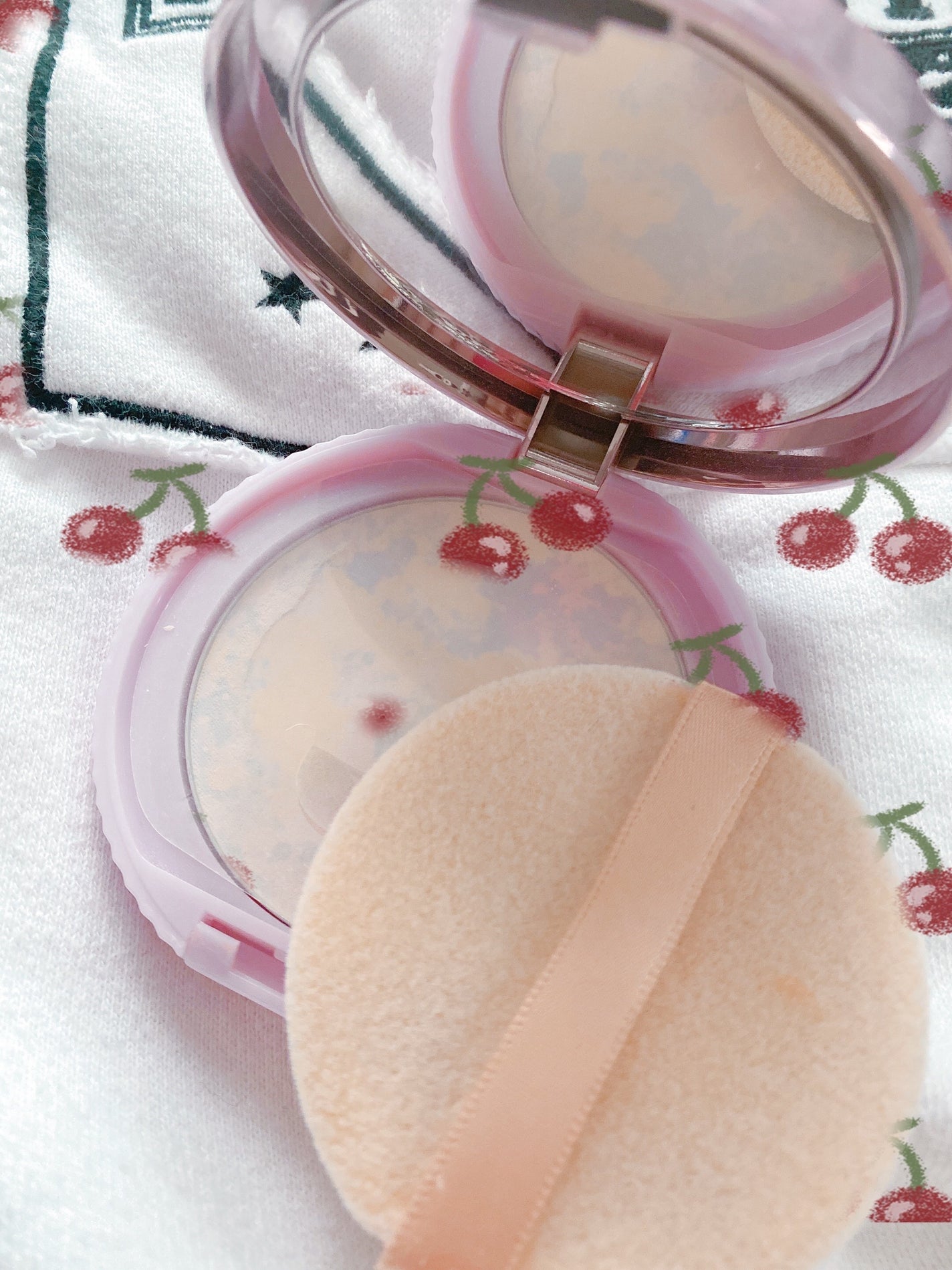 トランスペアレントフィニッシュパウダー/キャンメイク/プレストパウダーを使ったクチコミ(1枚目)