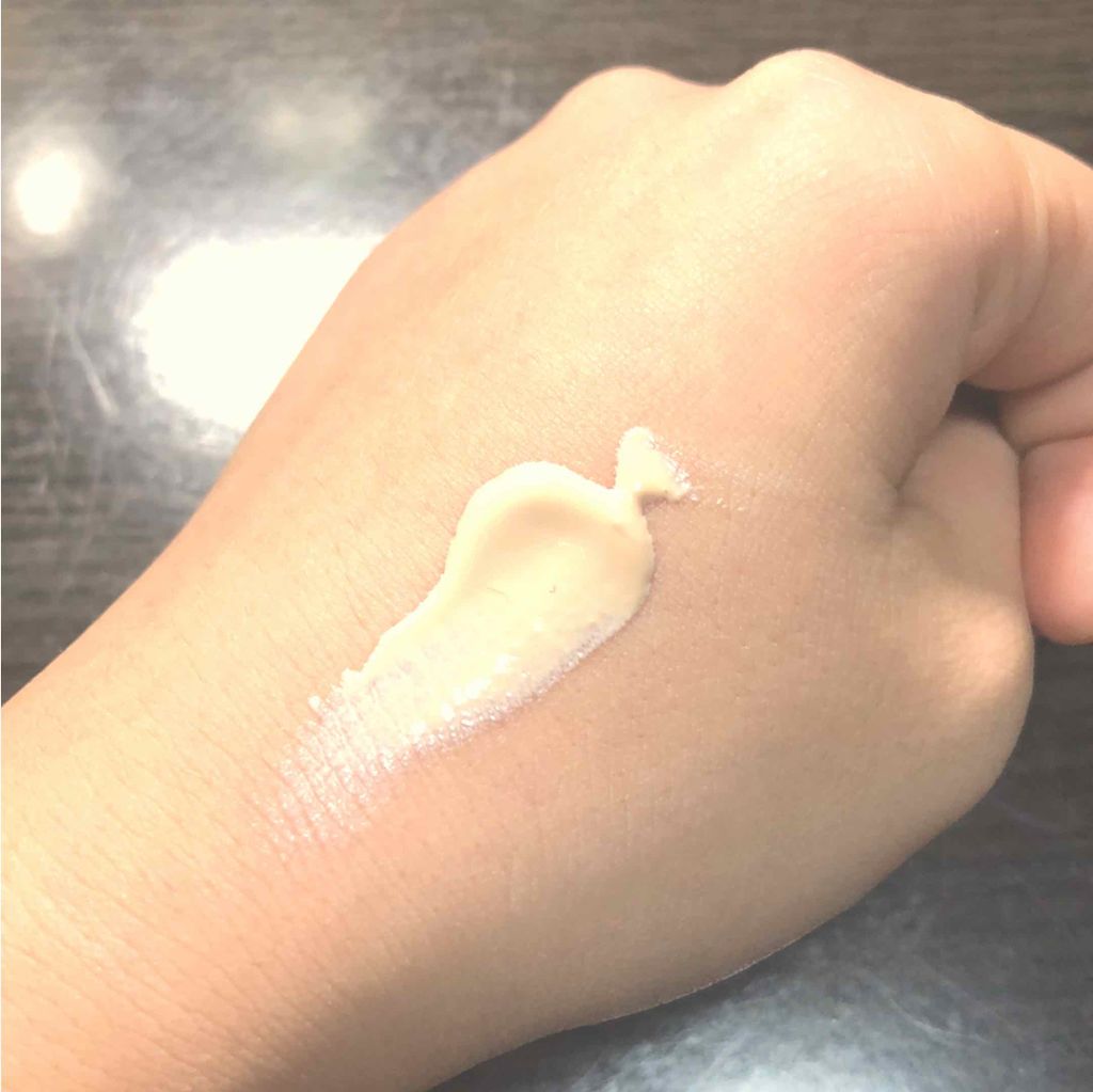 マットシフォン UVホワイトニングベースN/KiSS/化粧下地を使ったクチコミ（2枚目）