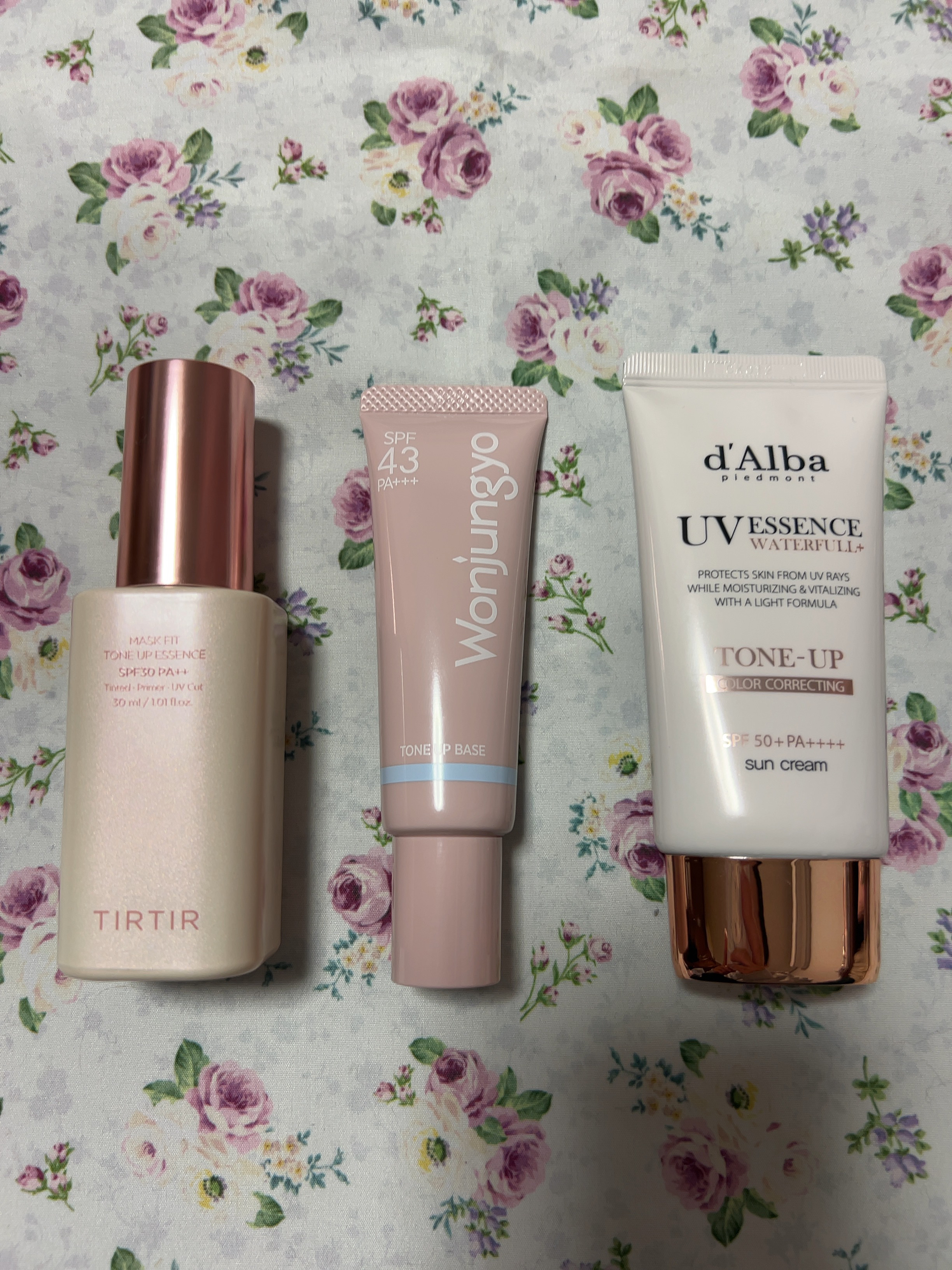 ダルバ・TIRTIR(ティルティル)・Wonjungyoのベースメイクを使った