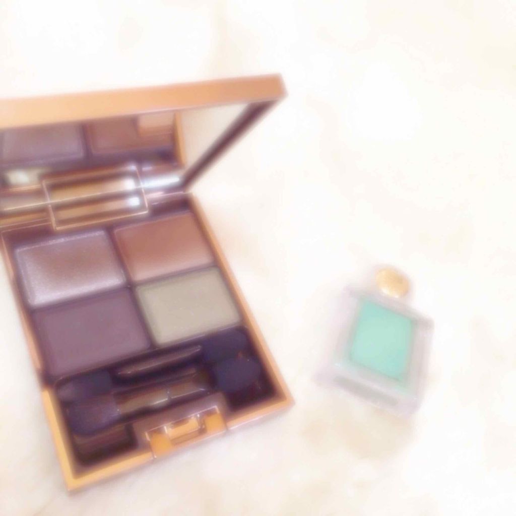 ニュアンスシェイドアイズ 03 Foggy Scene/LUNASOL/アイシャドウパレットを使ったクチコミ（1枚目）