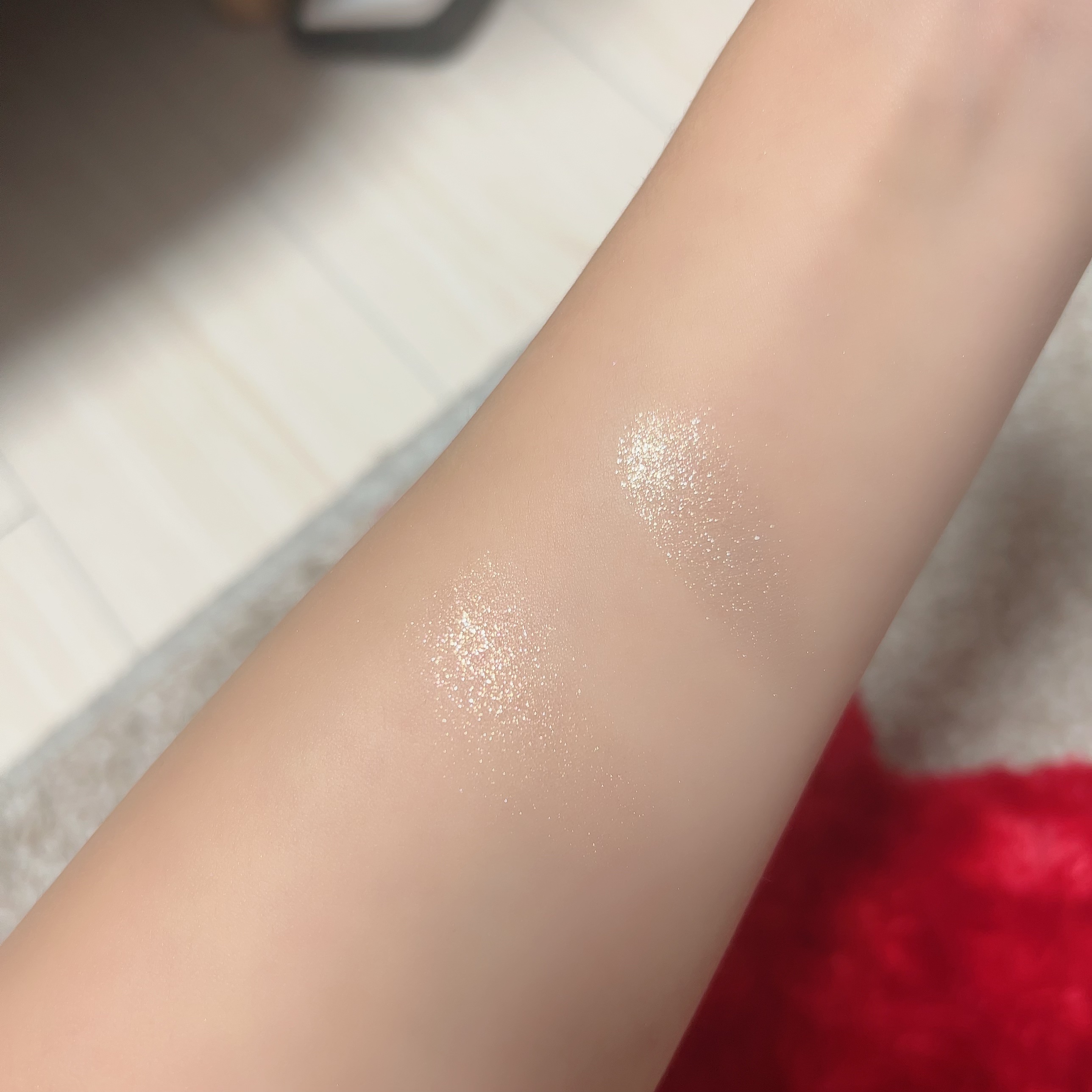 センシュアルスリーク アイズ GD-2 ゴールドスパークル/Visée/リキッドアイシャドウを使ったクチコミ（3枚目）