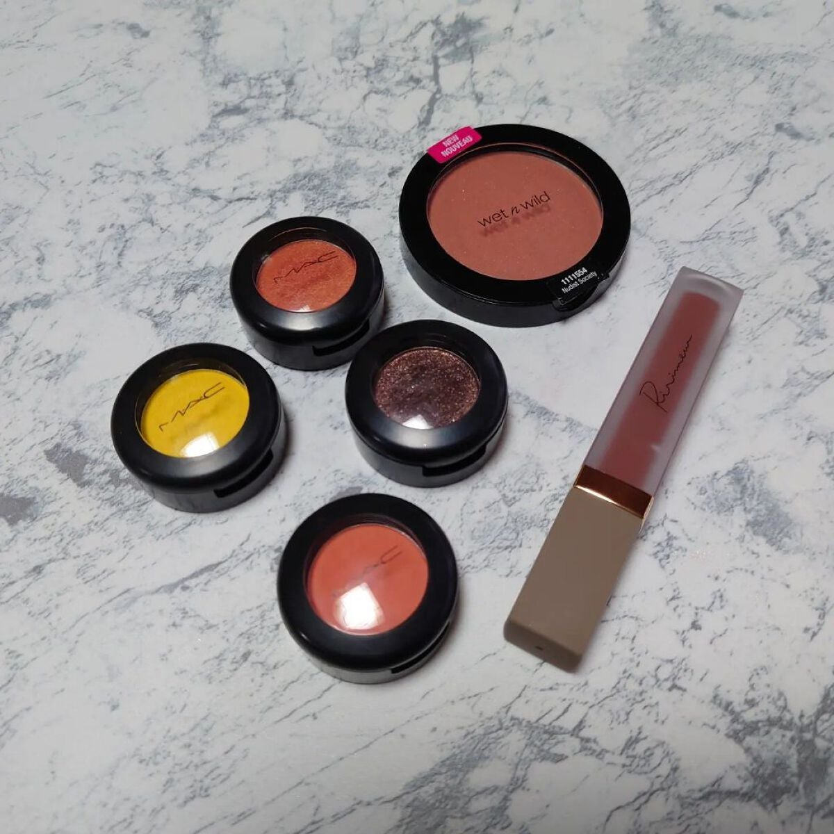 スモール アイシャドウ/M・A・C/単色アイシャドウを使ったクチコミ(3枚目)