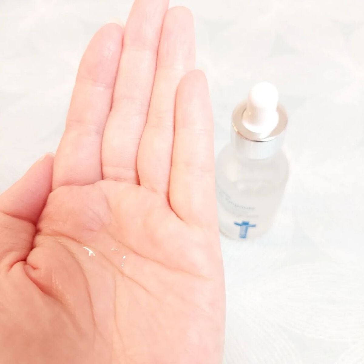 ヒアルロニックシナジーアンプル/IANCELL/美容液を使ったクチコミ(3枚目)