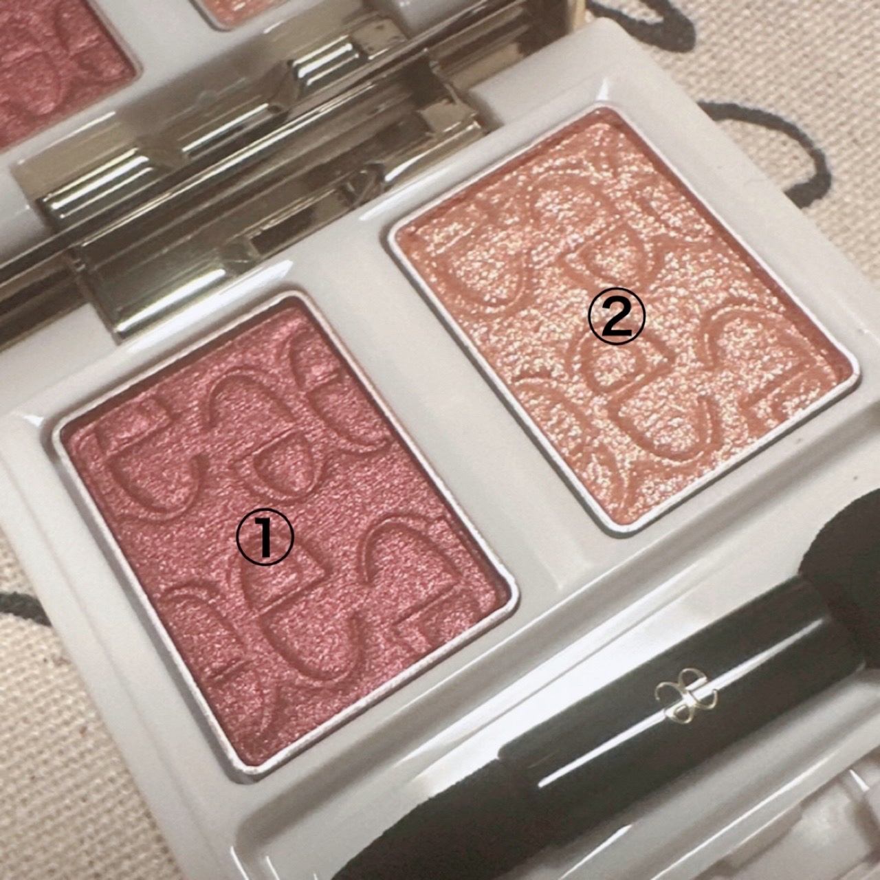 エレガンス エタンセル アルモニーアイズ 01/Elégance/アイシャドウパレットを使ったクチコミ（2枚目）