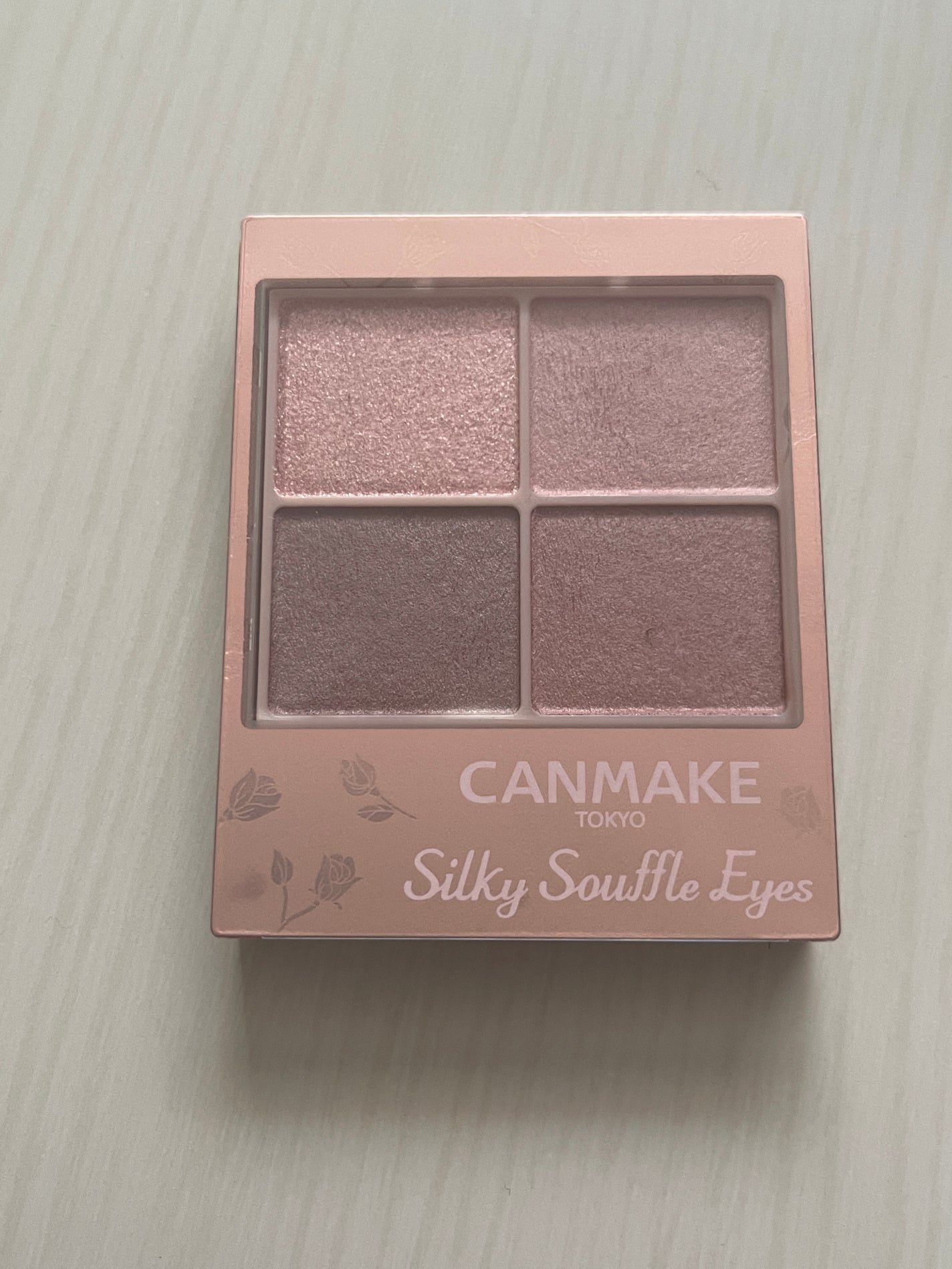 シルキースフレアイズ(マットタイプ)/キャンメイク/アイシャドウパレットを使ったクチコミ(1枚目)