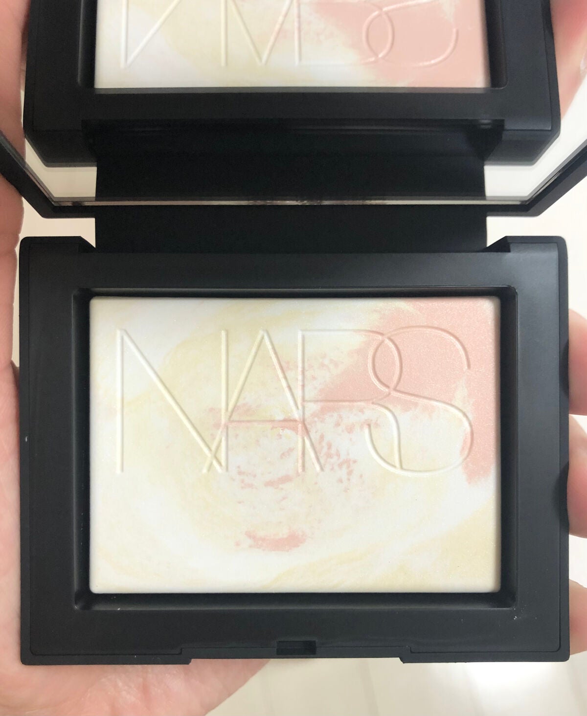 ライトリフレクティングセッティングパウダー プレスト N/NARS/プレストパウダーを使ったクチコミ(2枚目)