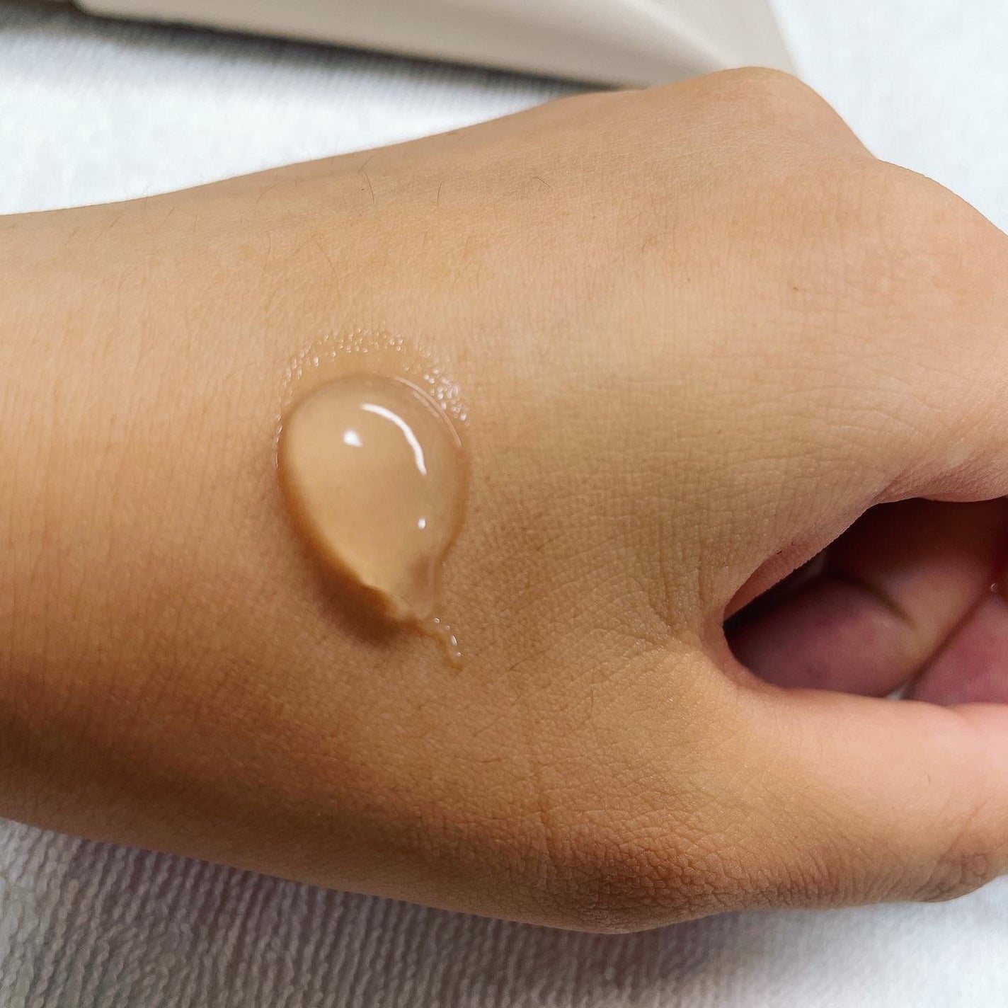 マディソン58 グロッシーフィニッシュ ジェリーオイル/スティーブンノル ニューヨーク/その他スタイリングを使ったクチコミ(2枚目)