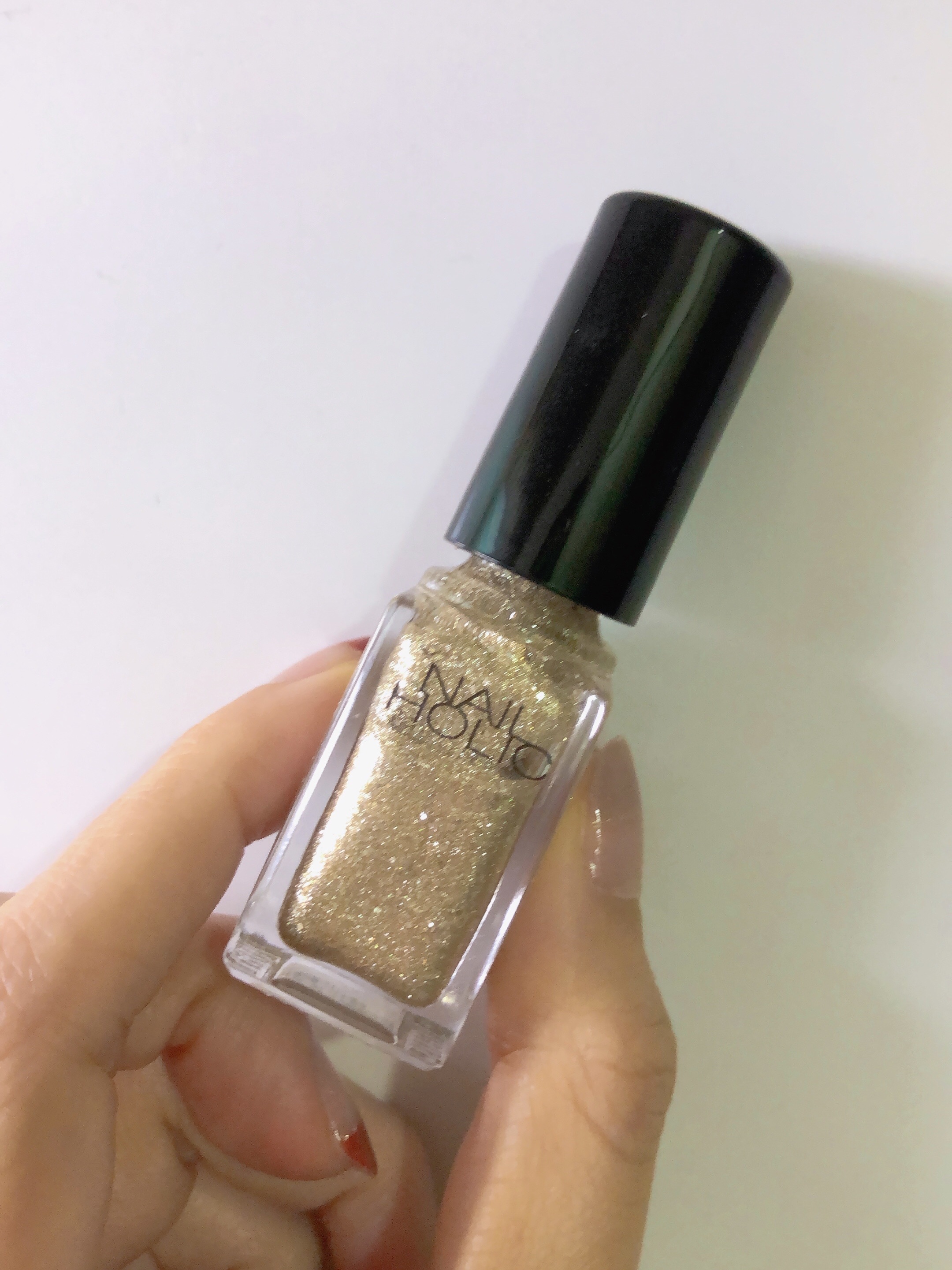 ネイルホリック GD004/ネイルホリック/マニキュアを使ったクチコミ（3枚目）