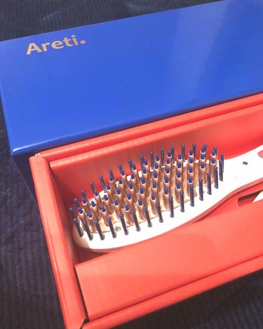 Areti. ストレートブラシアイロンミニ Areti.i1798のクチコミ「‪am͜a͉zon‬プライムセールで購入したブラシ型アイロン😊

癖っ毛というか天パでロングで.....」（1枚目）