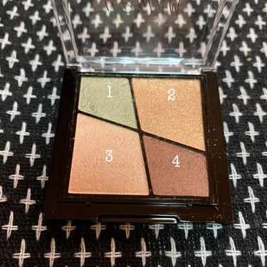 UR GLAM　VELVET EYE COLOR PALETTE/U R GLAM/アイシャドウパレットを使ったクチコミ（2枚目）