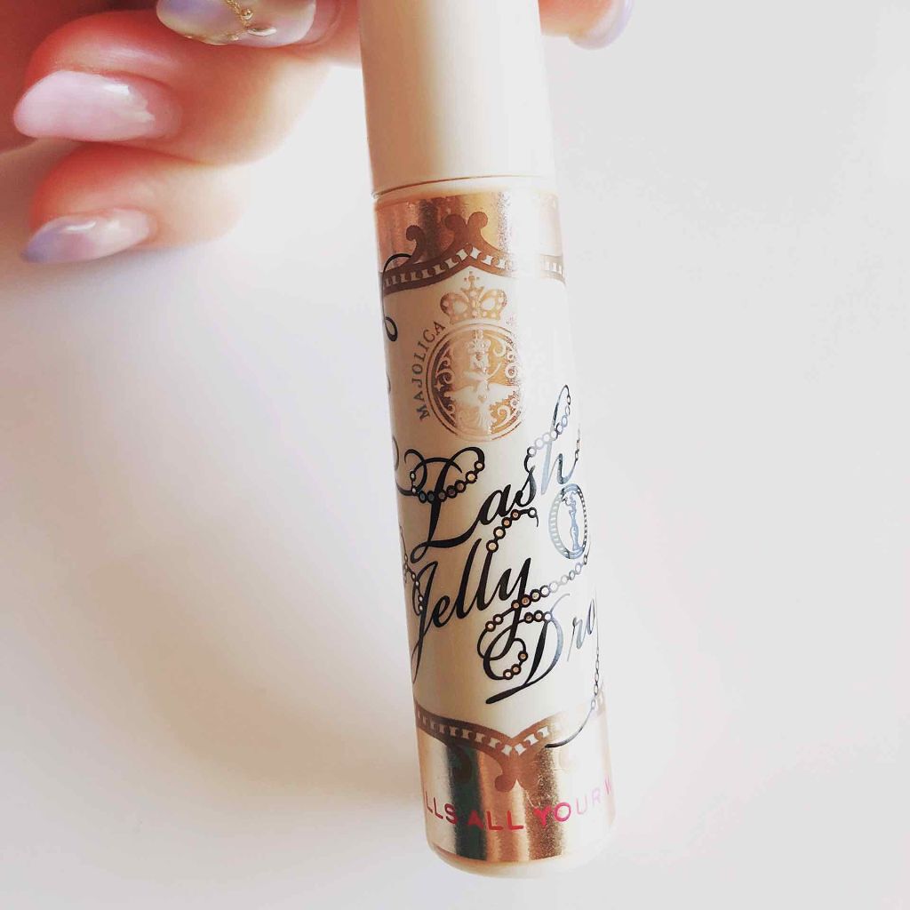 セシル on LIPS 「ずっと愛用してるマジョマジョのまつ毛美容液👁これ使い始めてから..」(1枚目)