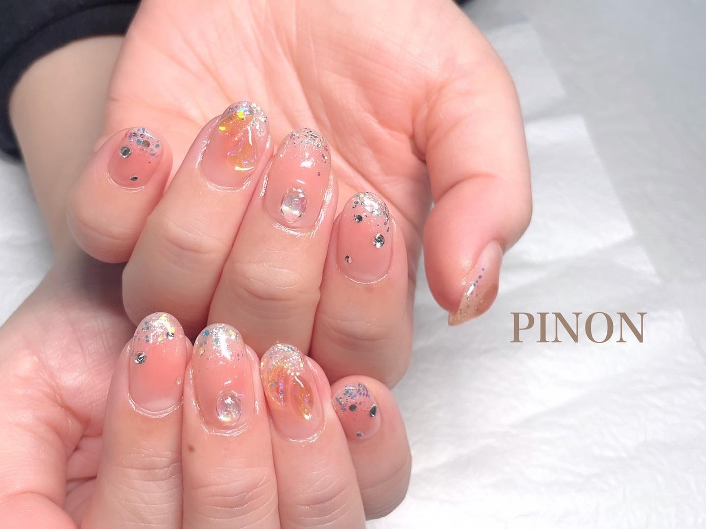 shino on LIPS 「初日のご来店ありがとうございました☺︎✨やっぱり中と外で全然違..」(1枚目)