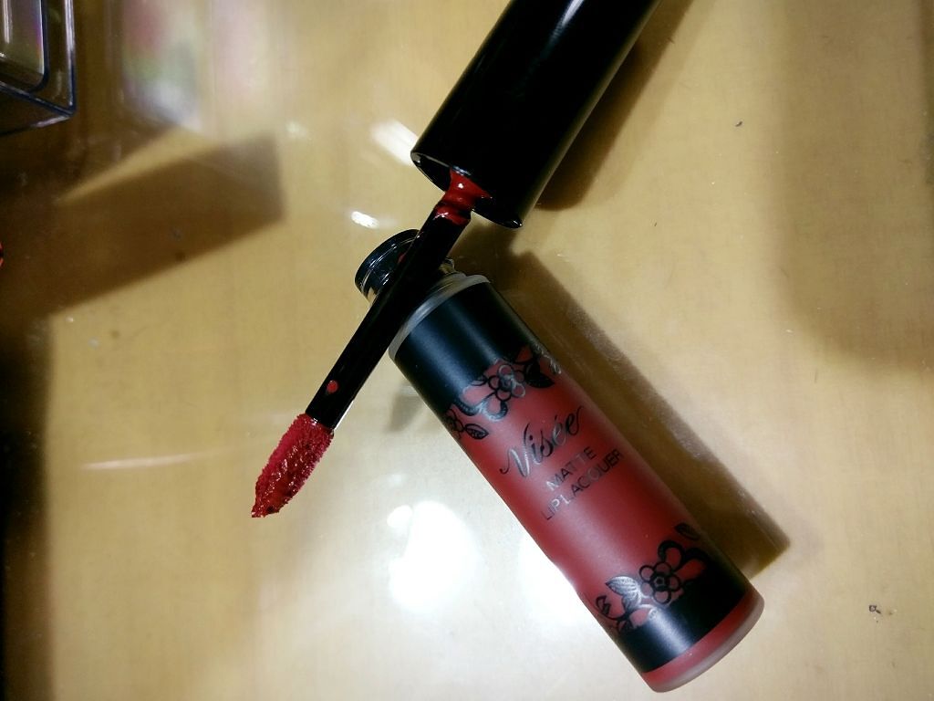 マットリップラッカー/Visée/口紅を使ったクチコミ（2枚目）