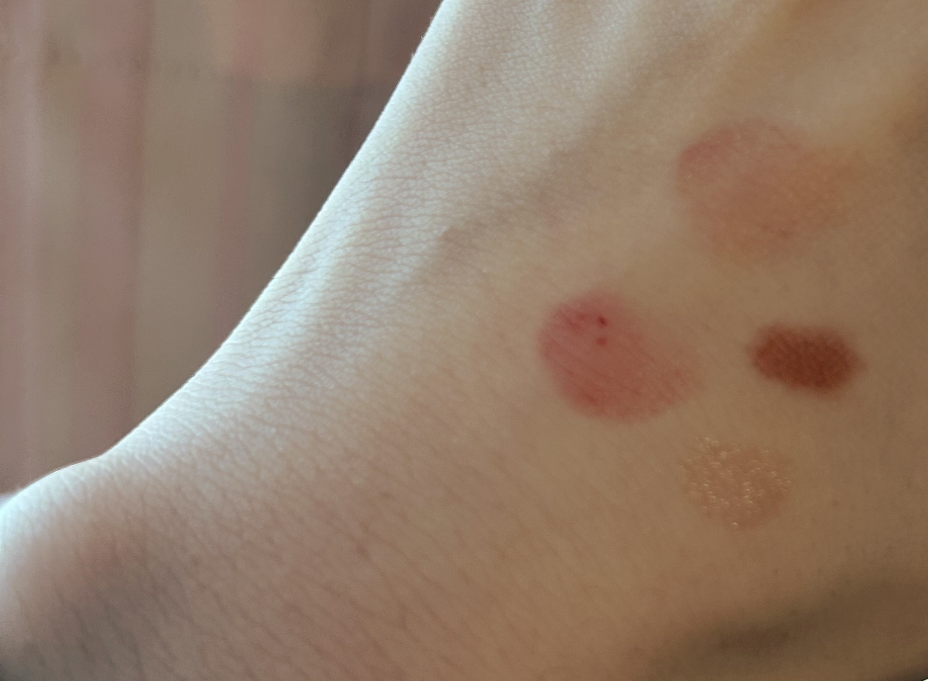 スーパーマットリップ＆チークマッド/INTO U/口紅を使ったクチコミ（2枚目）