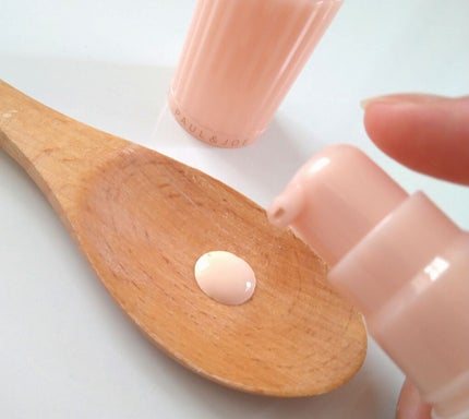 モイスチュアライジング ファンデーション プライマー/PAUL & JOE BEAUTE/化粧下地を使ったクチコミ(3枚目)