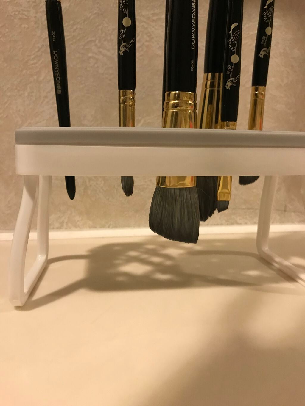 ブラシクリーナースタンド/セリア/その他化粧小物を使ったクチコミ(4枚目)