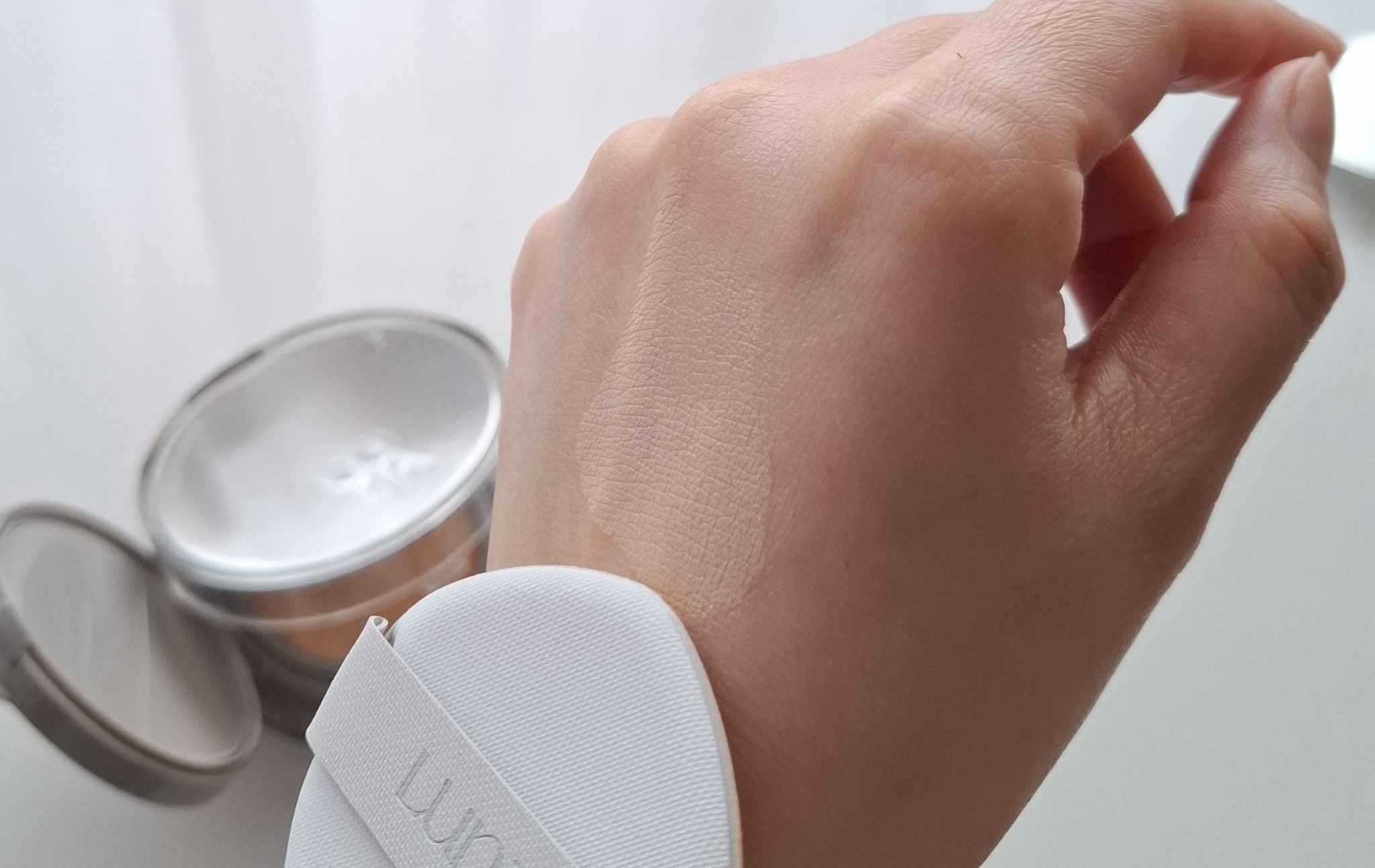 LUNA ブラーカバークッションのクチコミ「『キメ・密着・カバー』の働きが期待できるという、クッションファンデを使ってみたよ♪

●LUN.....」（3枚目）