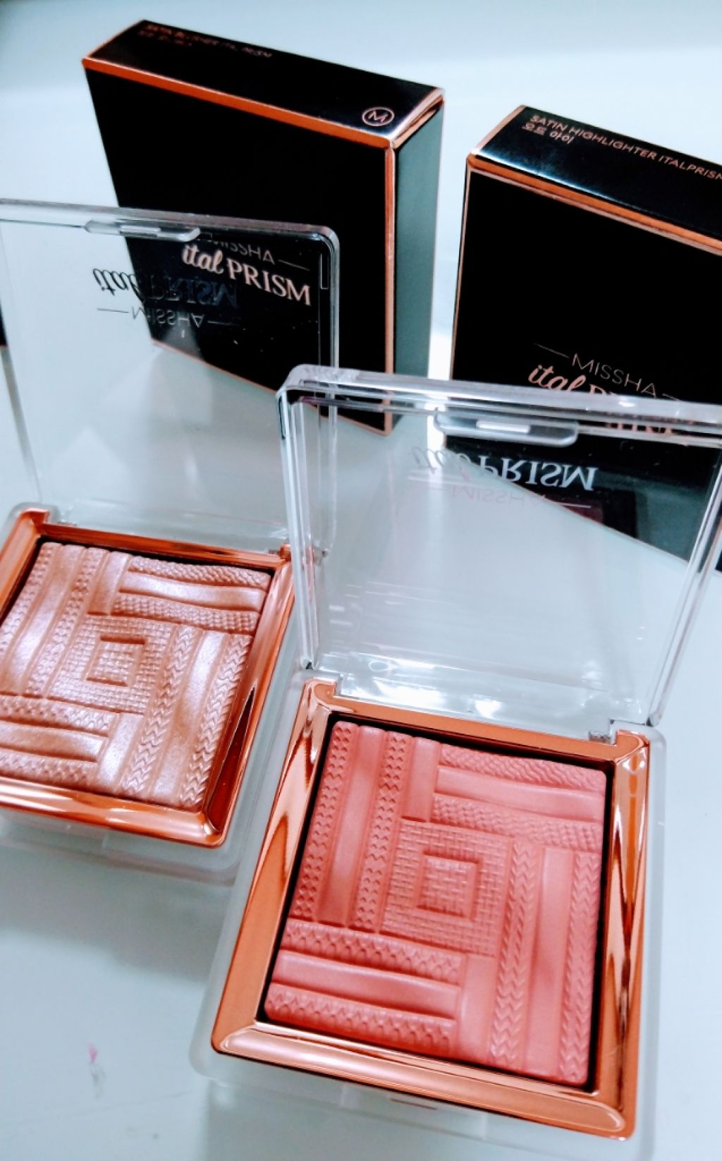 サテンハイライターイタルプリズム/MISSHA/パウダーハイライトを使ったクチコミ（1枚目）