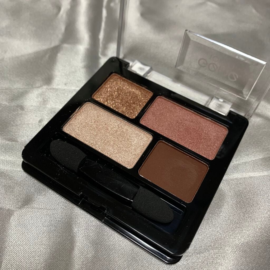 リラクシーアイシャドウ/GENE TOKYO/アイシャドウパレットを使ったクチコミ(2枚目)