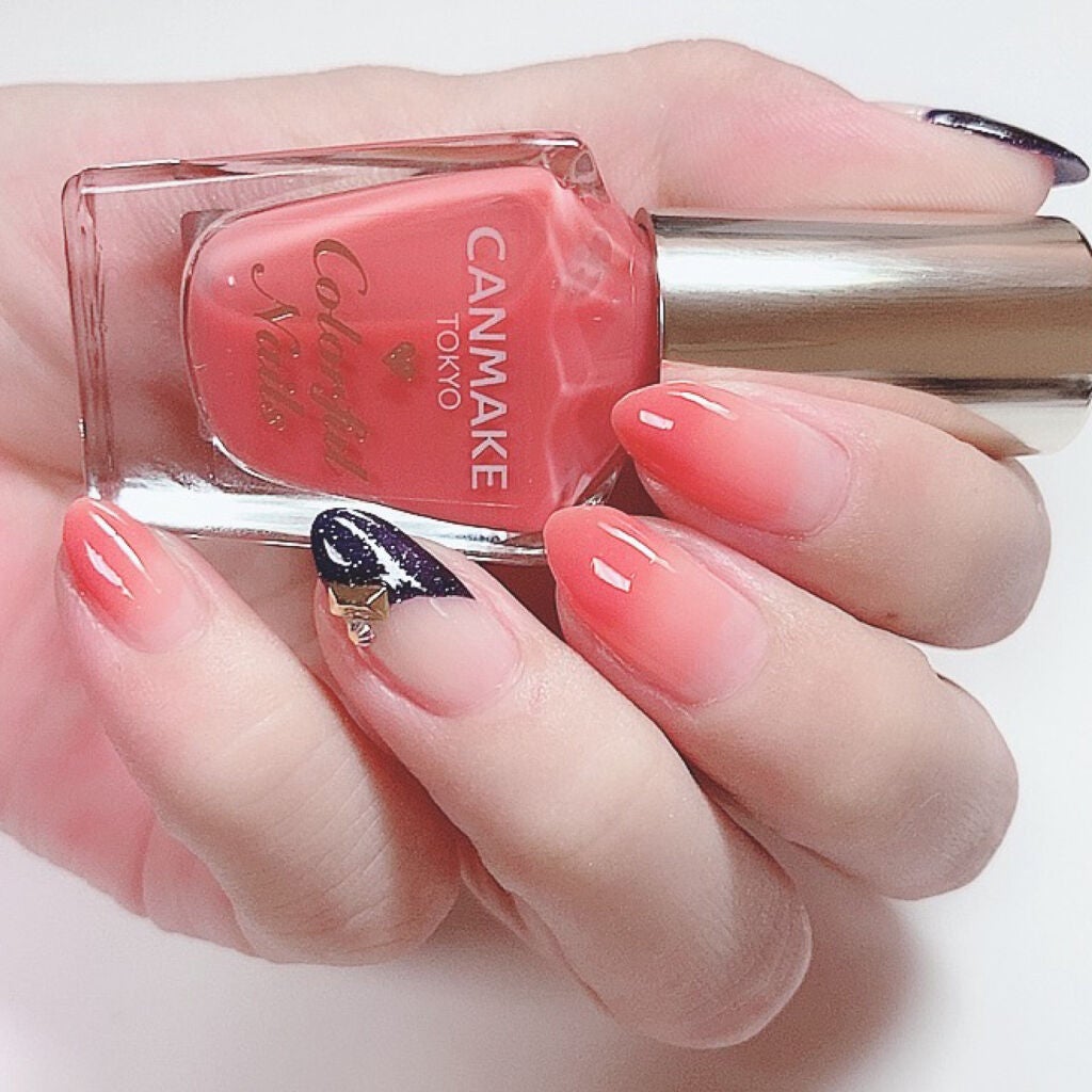 カラフルネイルズ/キャンメイク/マニキュアを使ったクチコミ(3枚目)