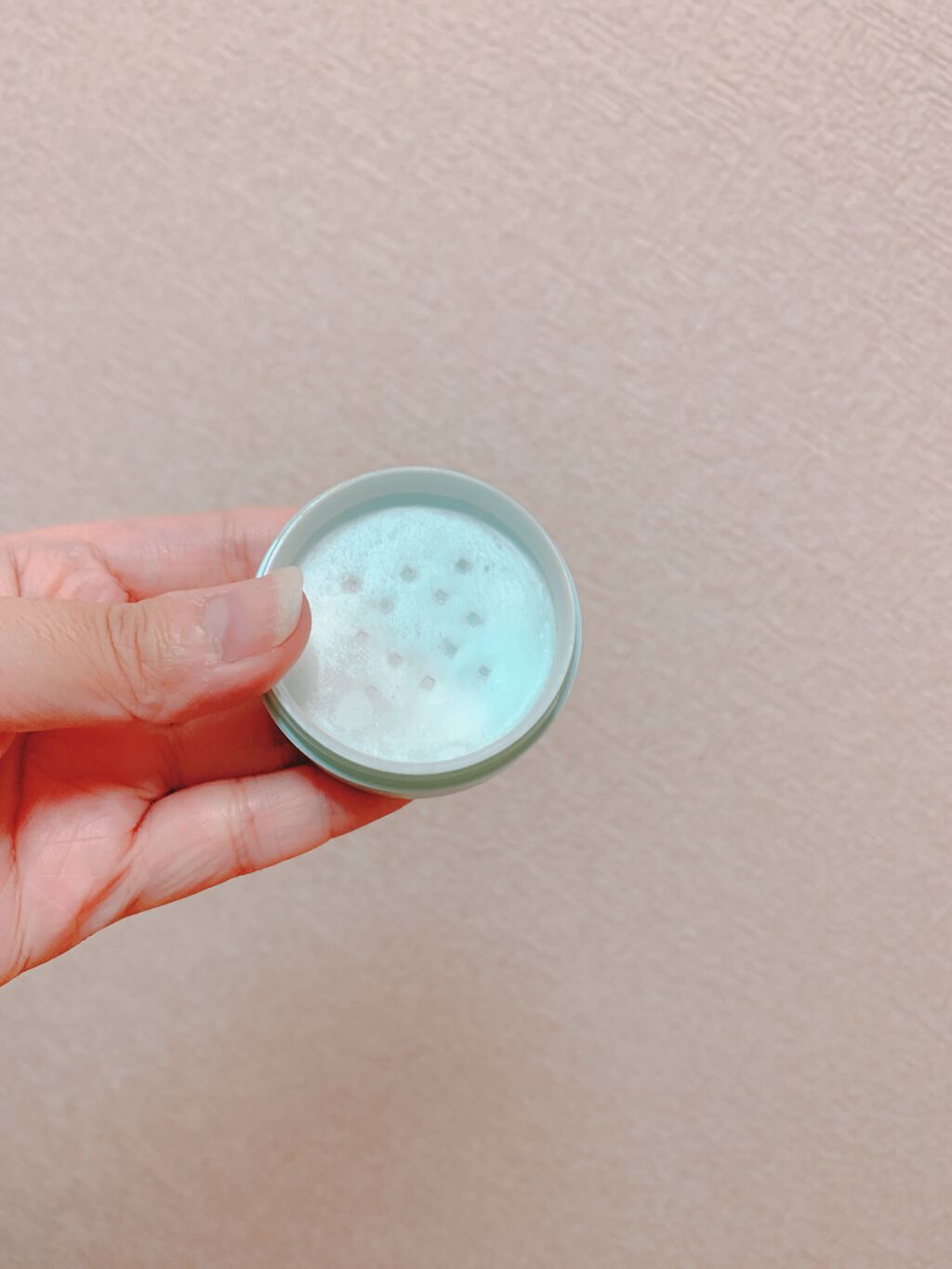 ノーセバム ミネラルパウダー N/innisfree/ルースパウダーを使ったクチコミ(2枚目)